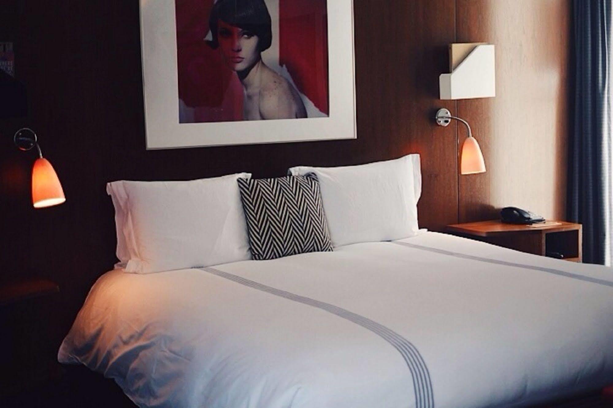 6 Columbus Central Park Hotel New York Dış mekan fotoğraf